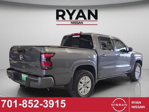 Certified 2023 Nissan Frontier SV w/ SV Convenience Package AWD/4WD image 5