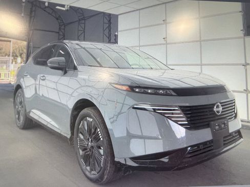 Used 2026 Nissan Murano Platinum w/ Cargo Package AWD/4WD image 2