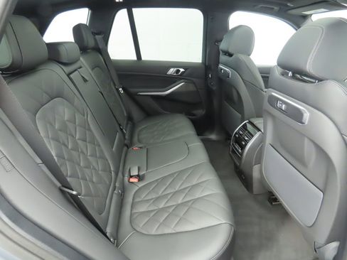 Used 2026 BMW X5 sDrive40i w/ Parking Assistance Package image 24