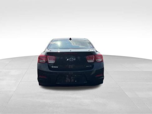 Used 2013 Chevrolet Malibu LS w/ Protection Package FWD image 4