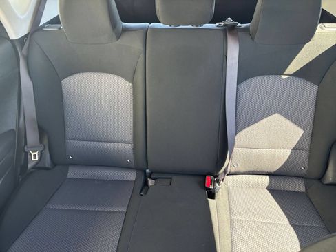 Used 2025 Kia Soul LX w/ LX Technology Package FWD image 36