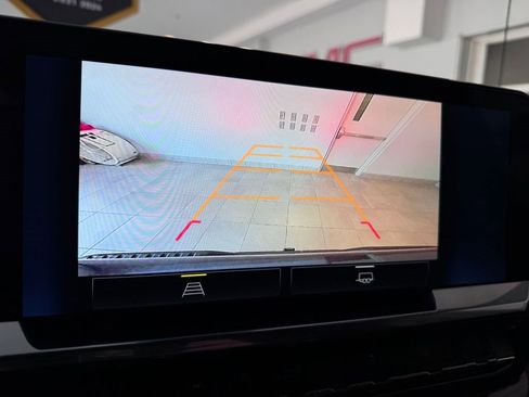 Certified 2022 Chevrolet Silverado 1500 RST w/ Z71 Off-Road Package image 17