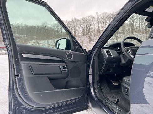 Used 2024 Land Rover Discovery Dynamic SE image 20