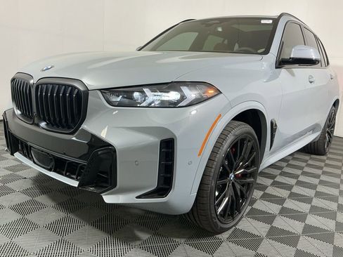 New 2026 BMW X5 sDrive40i RWD image 2