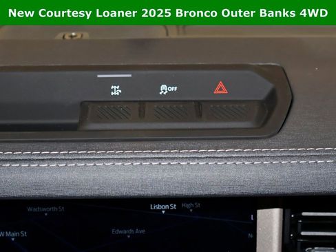 New 2025 Ford Bronco Outer Banks image 21