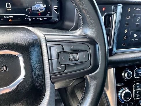 Used 2023 GMC Yukon Denali AWD/4WD image 20