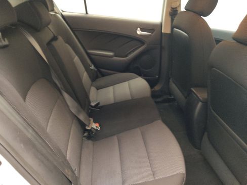 Used 2017 Kia Forte LX FWD image 19