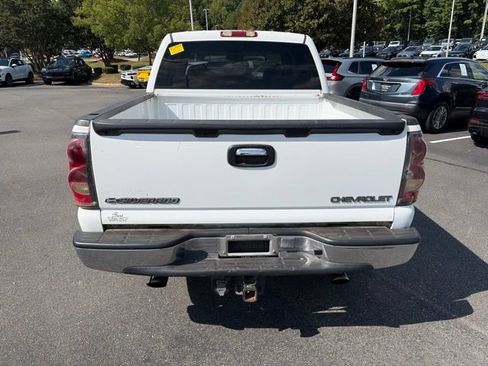 Used 2005 Chevrolet Silverado 1500 4x4 Crew Cab w/ Light Duty Power Package image 13