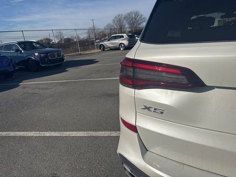 Certified 2023 BMW X5 xDrive40i w/ M Sport Package image 5