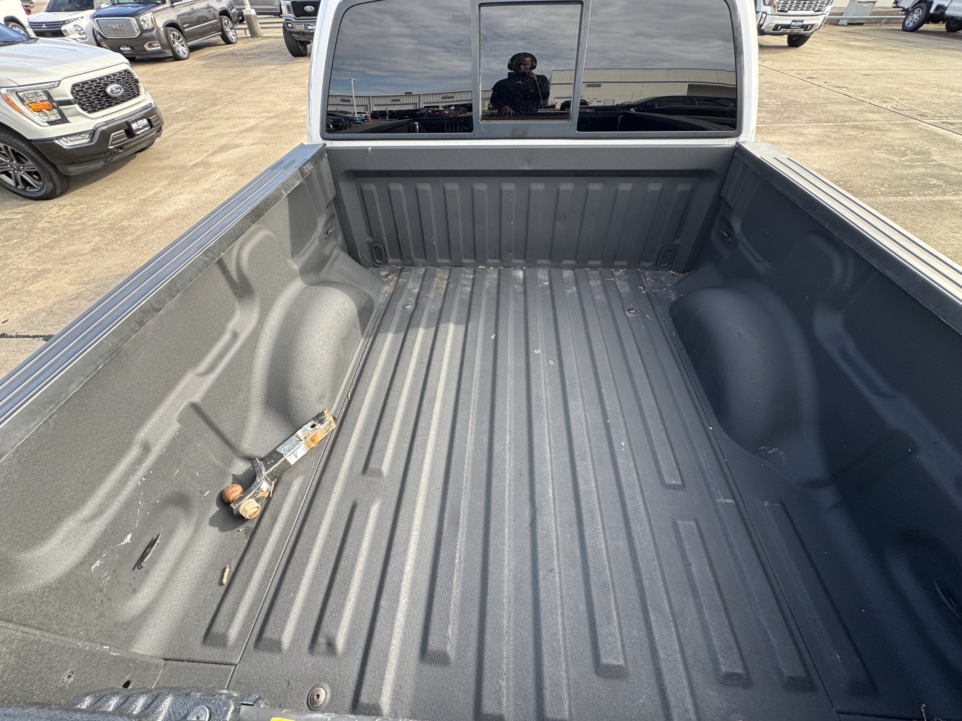 Used 2014 Ford F150 FX4 w/ Equipment Group 402A Luxury AWD/4WD image 31