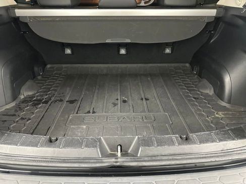 Used 2019 Subaru Crosstrek 2.0i Limited w/ Moonroof Package w/Navigation image 13