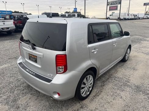 Used 2012 Scion xB image 7