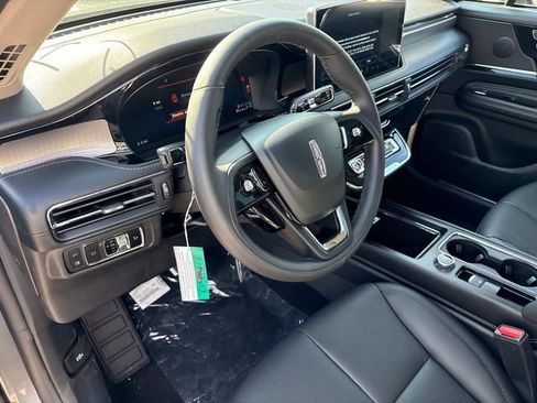 New 2025 Lincoln Corsair Grand Touring AWD/4WD image 25