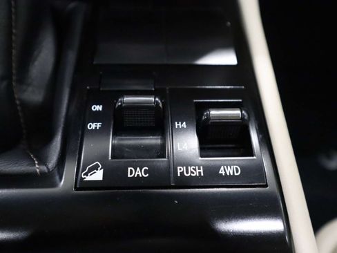 Used 2020 Lexus GX 460 Premium w/ Premium Package AWD/4WD image 34