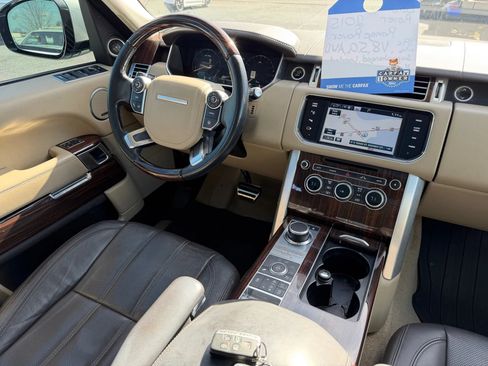 Used 2015 Land Rover Range Rover Supercharged AWD/4WD image 25
