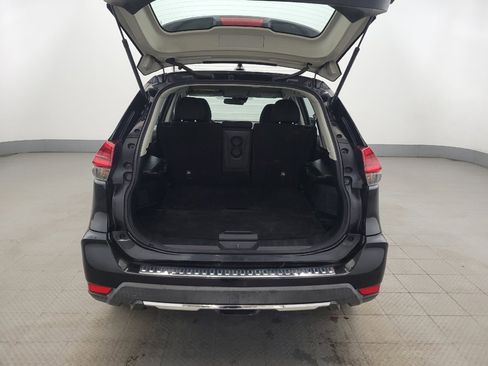 Used 2019 Nissan Rogue S AWD/4WD image 29