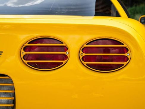 Used 2003 Chevrolet Corvette Coupe w/ Preferred Equipment Group image 62