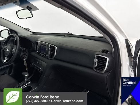 Used 2017 Kia Sportage LX image 29