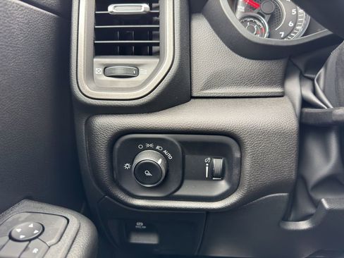 Used 2025 RAM 1500 Tradesman RWD image 28