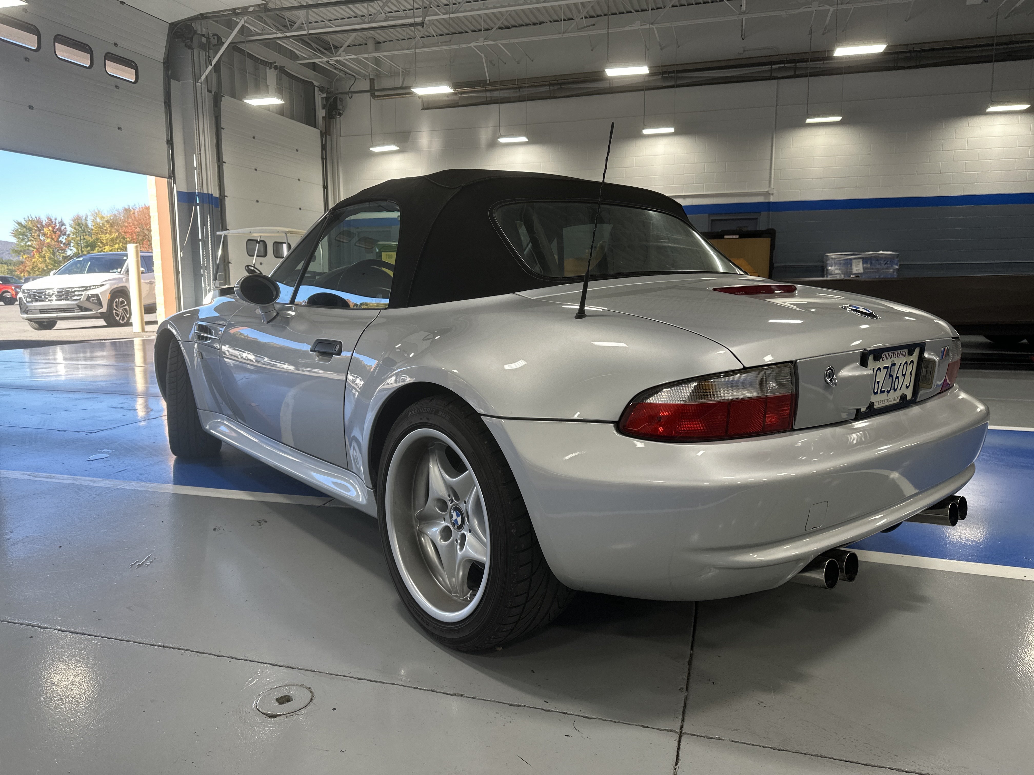 Used 2000 BMW Z3 RWD image 3