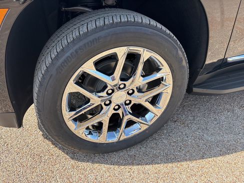 New 2026 GMC Yukon XL Elevation w/ LPO, Floor Liner Package image 23