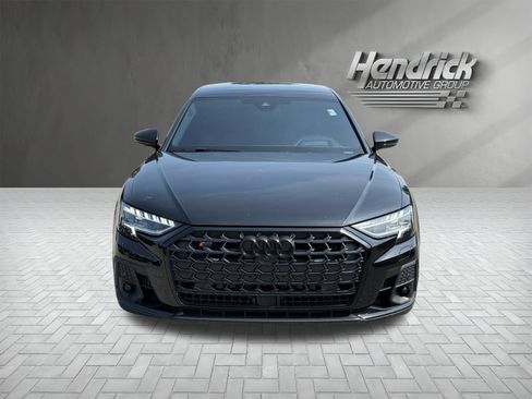 Used 2024 Audi S8 AWD/4WD image 3