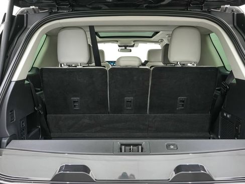 Certified 2025 Ford Expedition Active AWD/4WD image 28