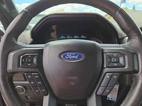 Used 2016 Ford F150 XLT w/ Equipment Group 302A Luxury AWD/4WD image 23