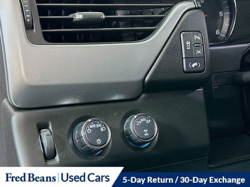 Used 2018 Chevrolet Tahoe LT image 11