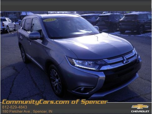 Used 2017 Mitsubishi Outlander SEL image 1
