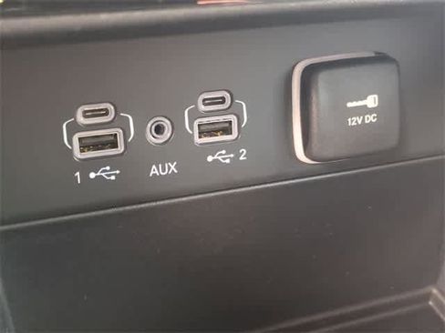 New 2025 Jeep Grand Cherokee L Limited w/ Trailer Tow Package image 32