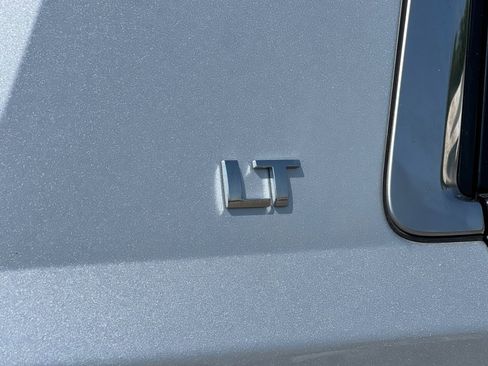 Used 2017 Chevrolet Tahoe LT image 24