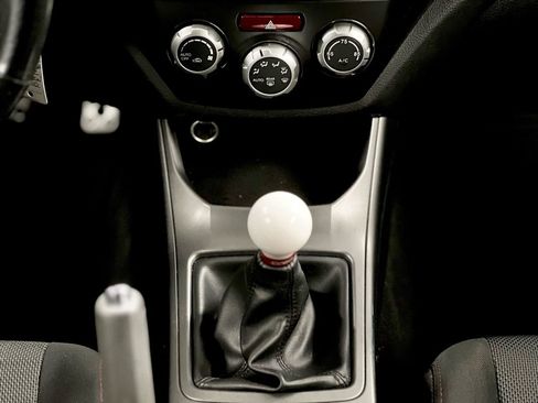 Used 2013 Subaru Impreza WRX Hatchback image 31