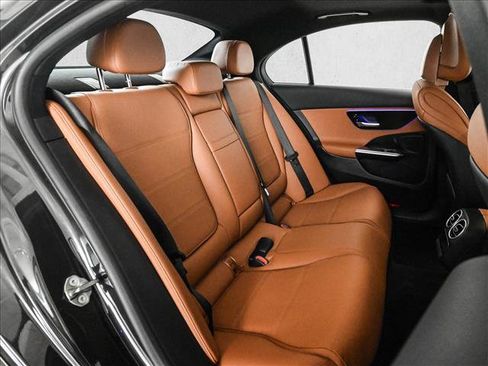 Used 2022 Mercedes-Benz C 300 4MATIC Sedan image 21