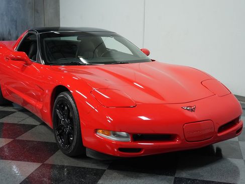 Used 1997 Chevrolet Corvette Coupe w/ Memory Pkg image 14