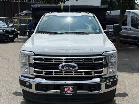 Used 2023 Ford F350 XL w/ Snow Plow Prep Package AWD/4WD image 2