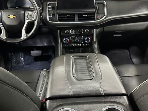 Used 2023 Chevrolet Tahoe Premier AWD/4WD image 24