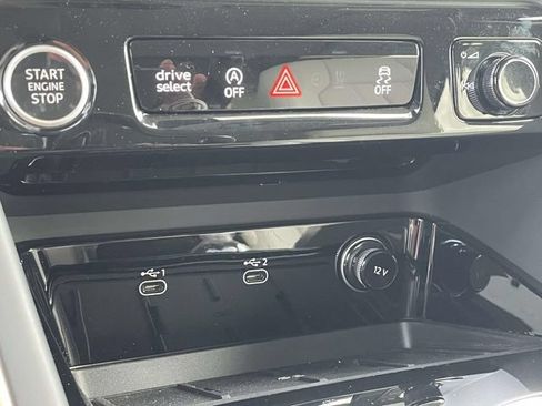 Certified 2025 Audi Q5 Premium Plus AWD/4WD image 29