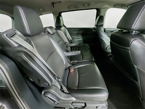 Certified 2023 Honda Odyssey Touring image 8