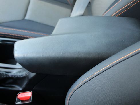 Used 2019 Subaru Crosstrek 2.0i Premium image 33