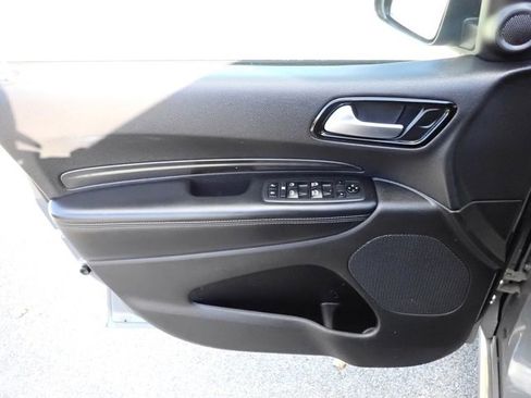 Used 2021 Dodge Durango SXT image 18