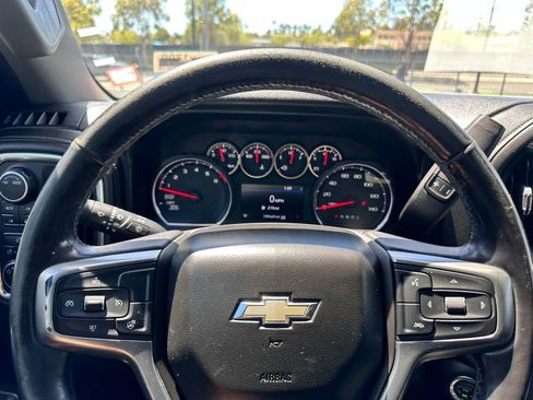 Used 2020 Chevrolet Silverado 1500 LT w/ All-Star Edition AWD/4WD image 24