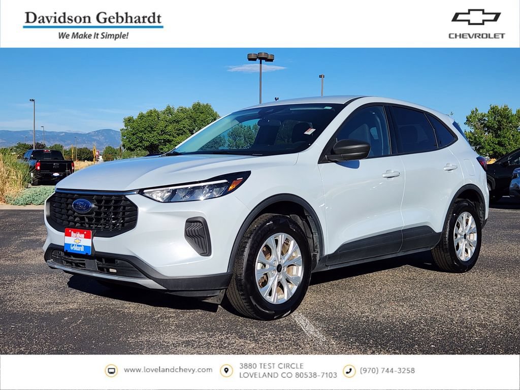 Used 2025 Ford Escape Active AWD/4WD image 1