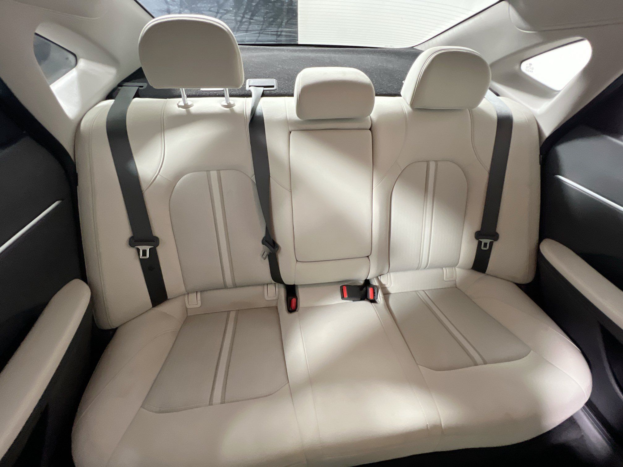 Used 2025 Hyundai Sonata SEL FWD image 33