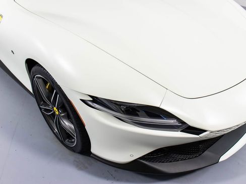 Certified 2022 Ferrari Roma image 12