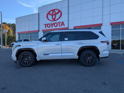 New 2026 Toyota Sequoia Platinum image 2