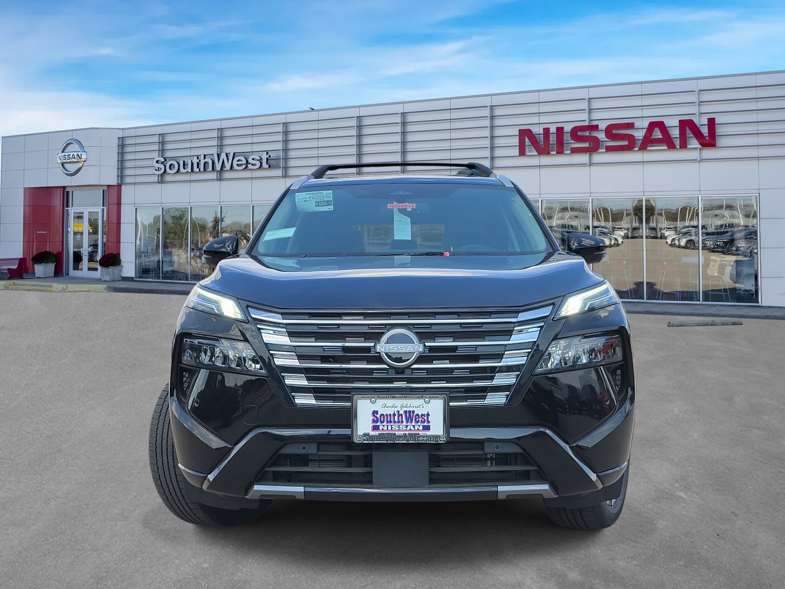 New 2026 Nissan Rogue Platinum AWD/4WD image 2
