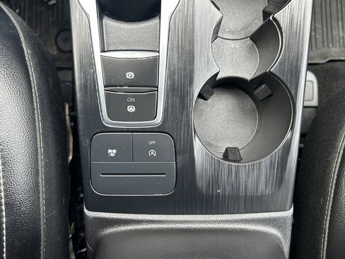 Used 2022 Ford Escape SEL image 31