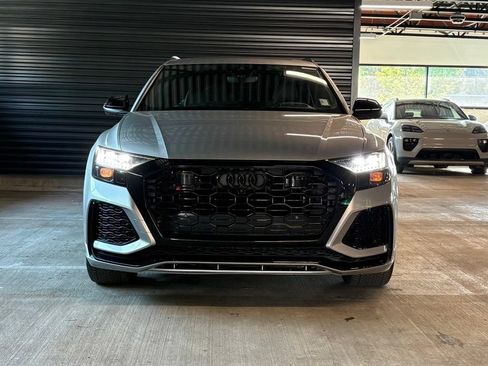 Used 2022 Audi RS Q8 AWD/4WD image 6