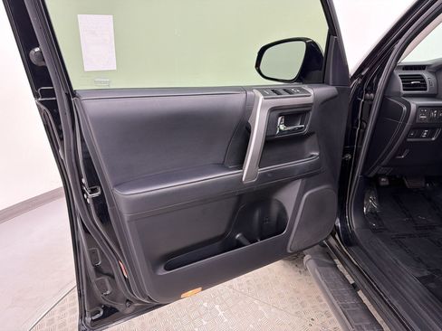 Used 2020 Toyota 4Runner SR5 RWD image 25